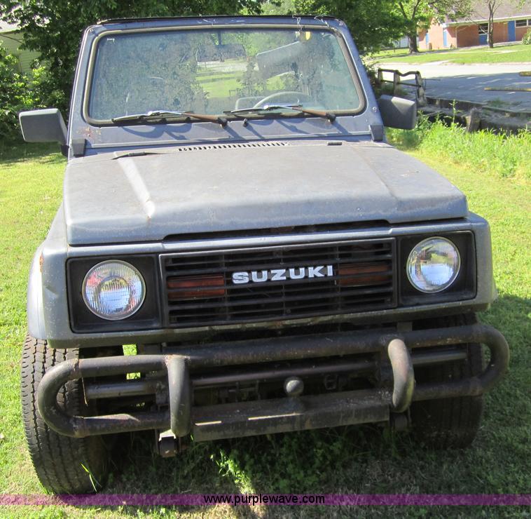image for item 3692 1987 Suzuki Samurai JX SUV