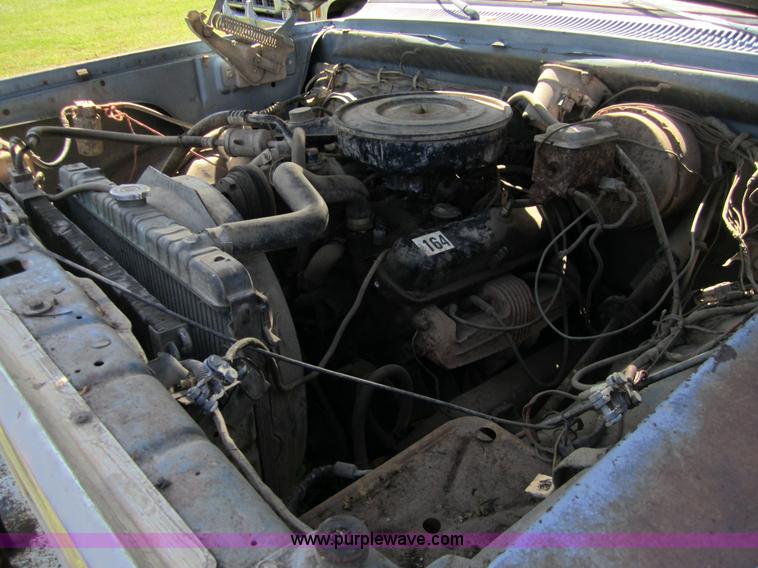 image for item 3694 1984 Dodge D350 Custom pickup truck