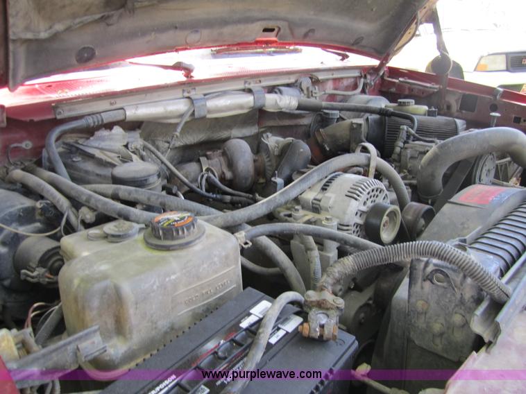image for item 3698 1996 Ford F350 crew cab pickup truck