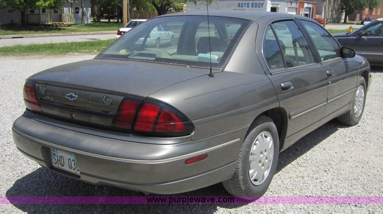 image for item 3700 1997 Chevrolet Lumina