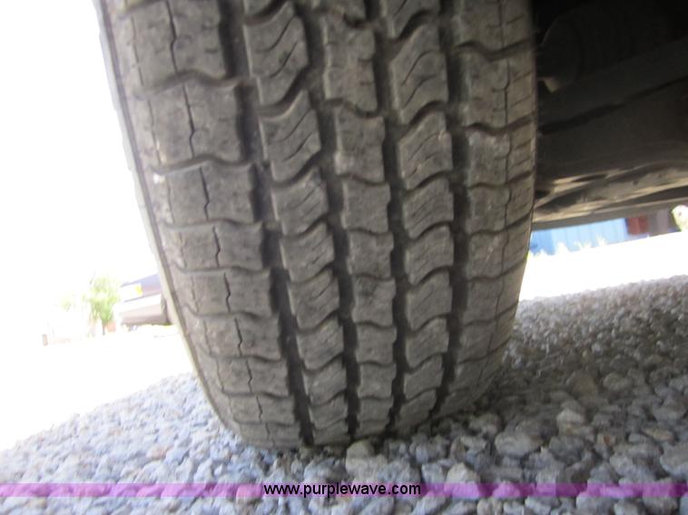 image for item 3700 1997 Chevrolet Lumina