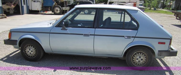 image for item 3701 1987 Dodge OMNI