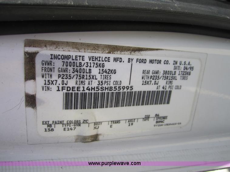 image for item 3702 1995 Ford E150 conversion van