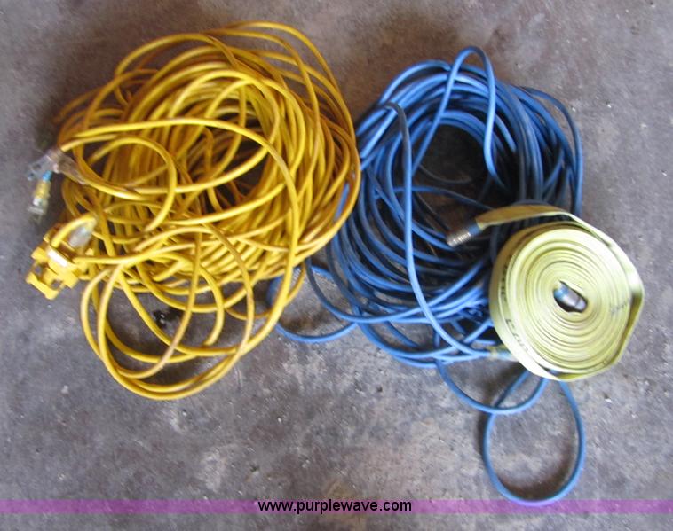 image for item 3706 Assorted tools