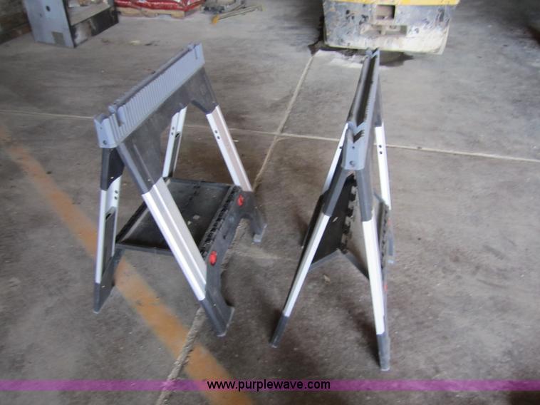 image for item 3706 Assorted tools