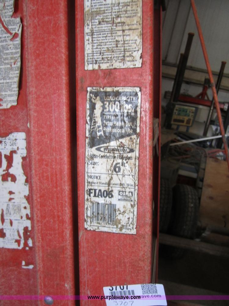 image for item 3707 Assorted ladders