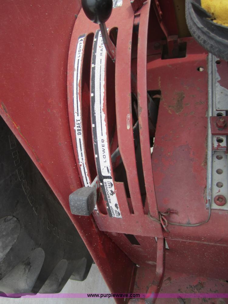 image for item 3708 International 464 tractor