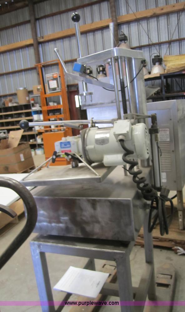 image for item 3863 Spirocut T-2000 spiral meat slicer