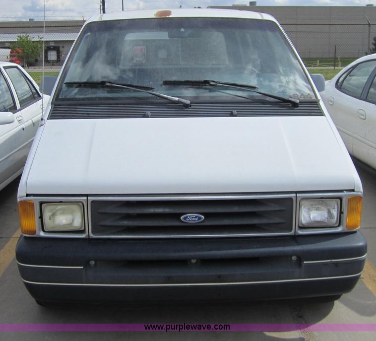 image for item 3873 1991 Ford Aerostar van