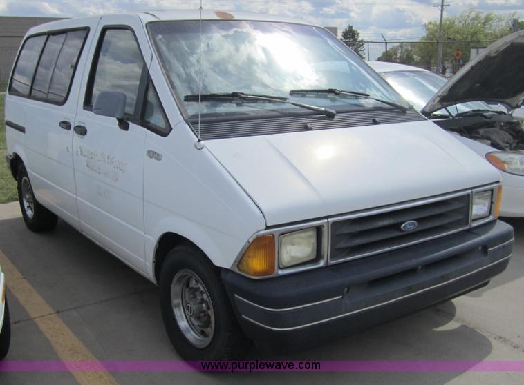image for item 3873 1991 Ford Aerostar van
