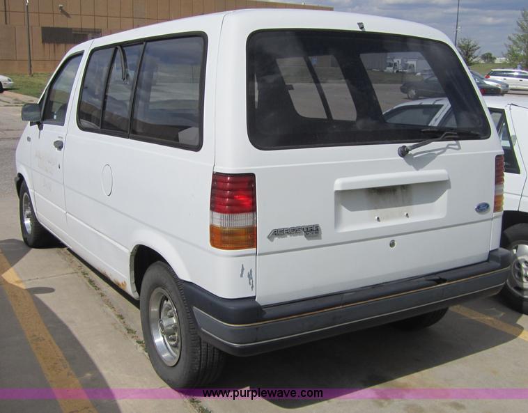 image for item 3873 1991 Ford Aerostar van