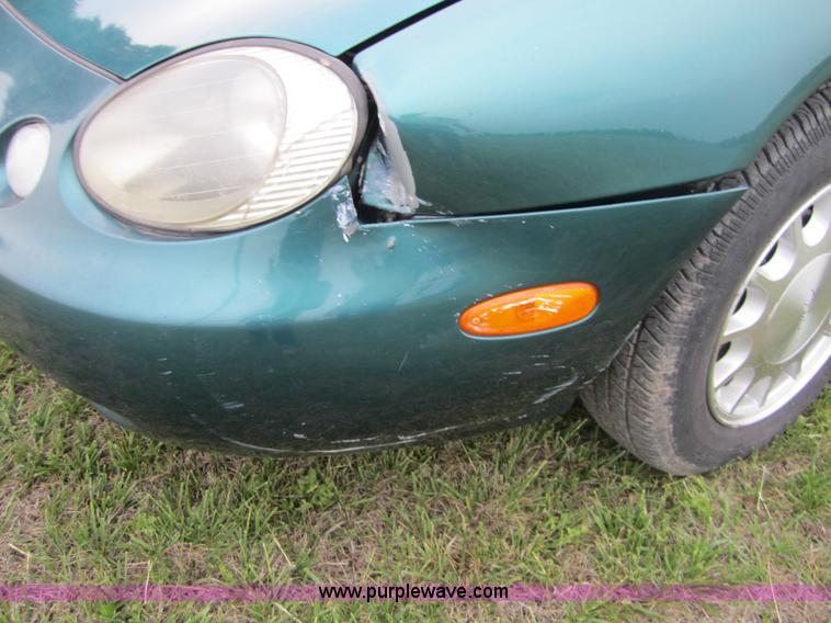 image for item 3877 1996 Ford Taurus LX