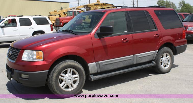 image for item 4780 2004 Ford Expedition XLT SUV