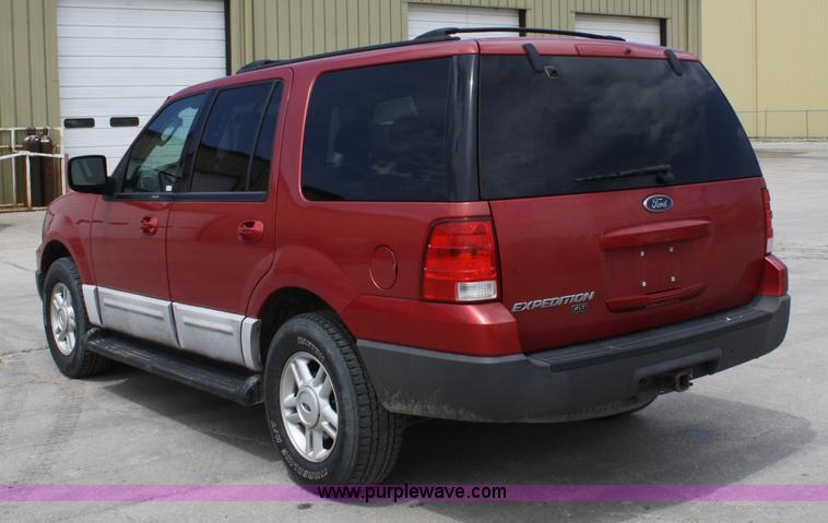 image for item 4781 2003 Ford Expedition XLT SUV