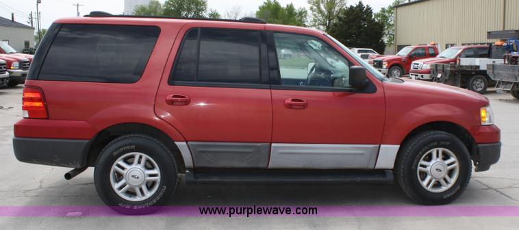 image for item 4781 2003 Ford Expedition XLT SUV