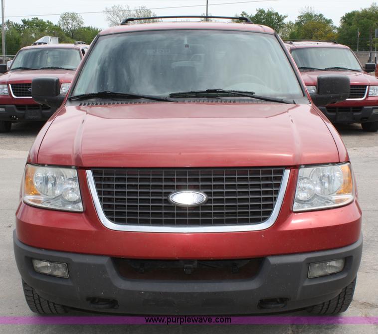 image for item 4781 2003 Ford Expedition XLT SUV