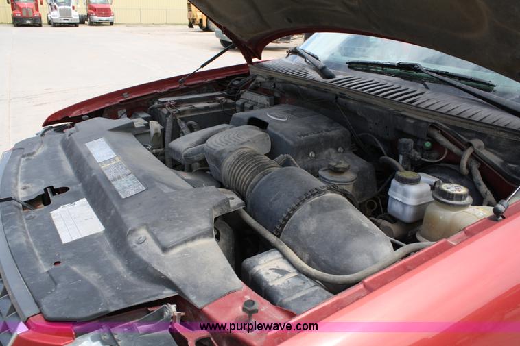 image for item 4781 2003 Ford Expedition XLT SUV