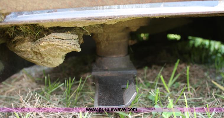 image for item 4975 Grazer 1250 zero turn lawn mower