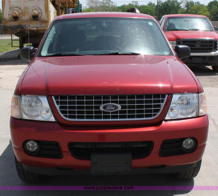 image for item 4986 2005 Ford Explorer XLT SUV