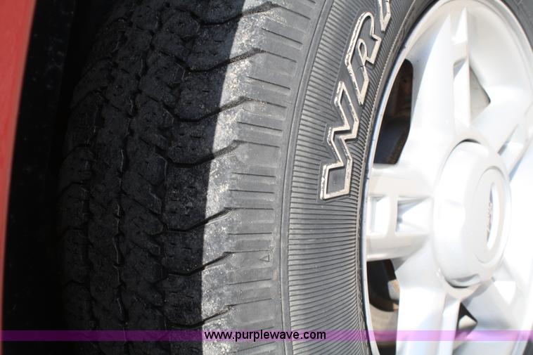 image for item 4986 2005 Ford Explorer XLT SUV