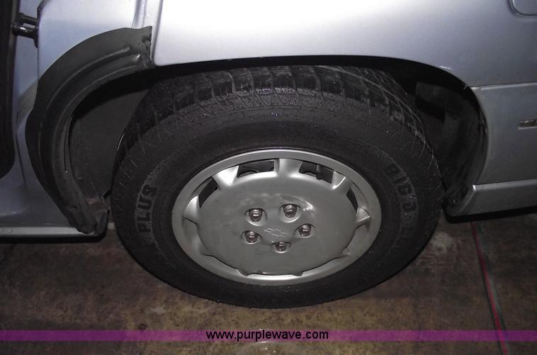 image for item 5445 1997 Chevrolet Lumina LS