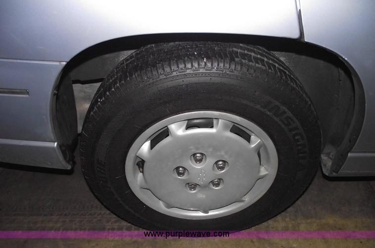 image for item 5445 1997 Chevrolet Lumina LS