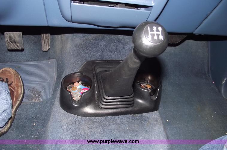 image for item 5467 1993 Ford Ranger XLT pickup truck