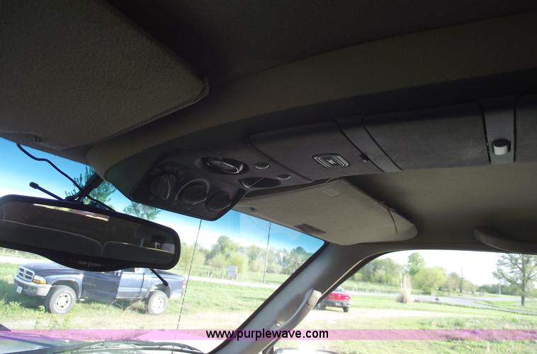 image for item 5504 1997 Chevrolet Suburban K1500 LS SUV