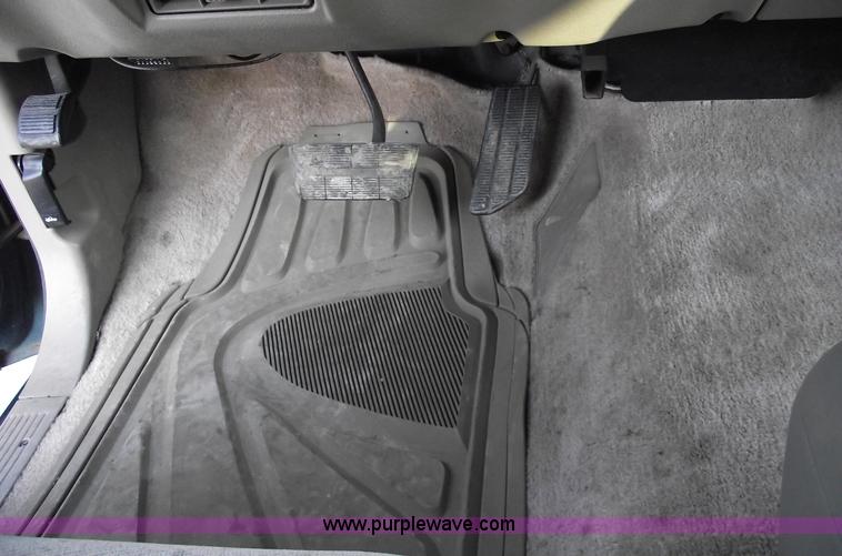 image for item 5504 1997 Chevrolet Suburban K1500 LS SUV