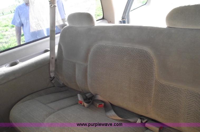 image for item 5504 1997 Chevrolet Suburban K1500 LS SUV