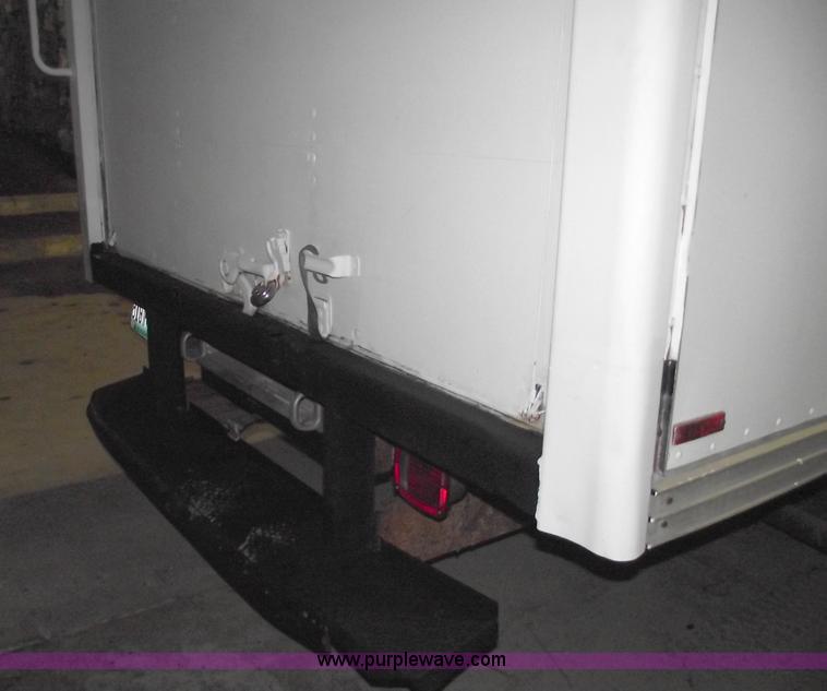 image for item 5523 1992 Ford E350 box truck