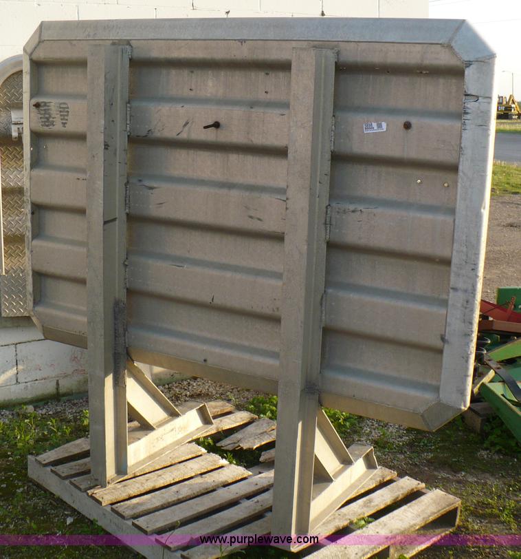 image for item 5898 Diamond Brite headache rack