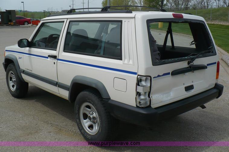 image for item 5961 1998 Jeep Cherokee Sport SUV