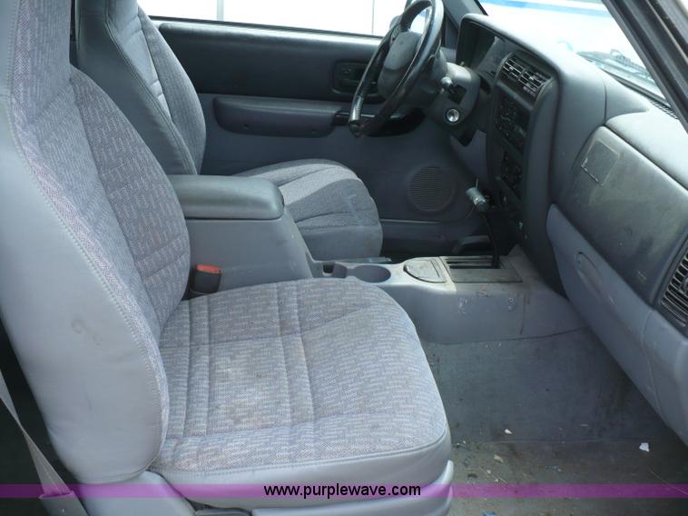 image for item 5961 1998 Jeep Cherokee Sport SUV