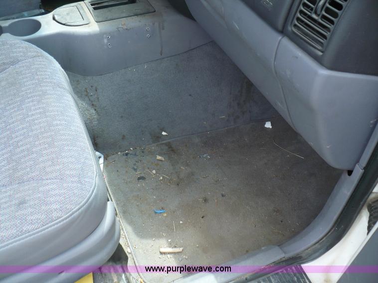 image for item 5961 1998 Jeep Cherokee Sport SUV