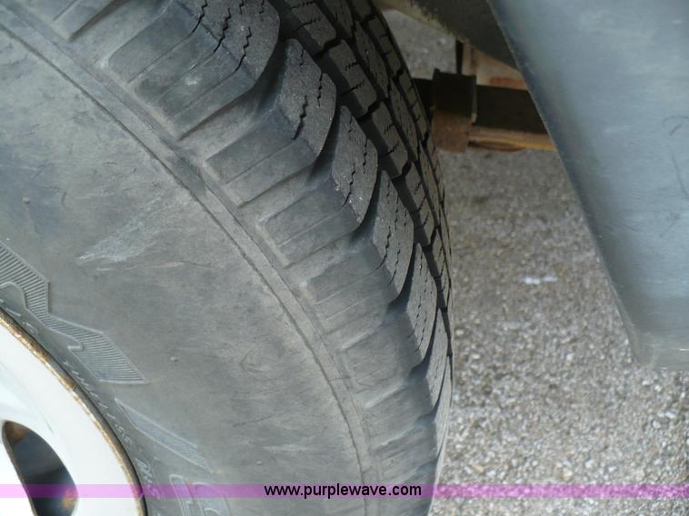 image for item 5961 1998 Jeep Cherokee Sport SUV