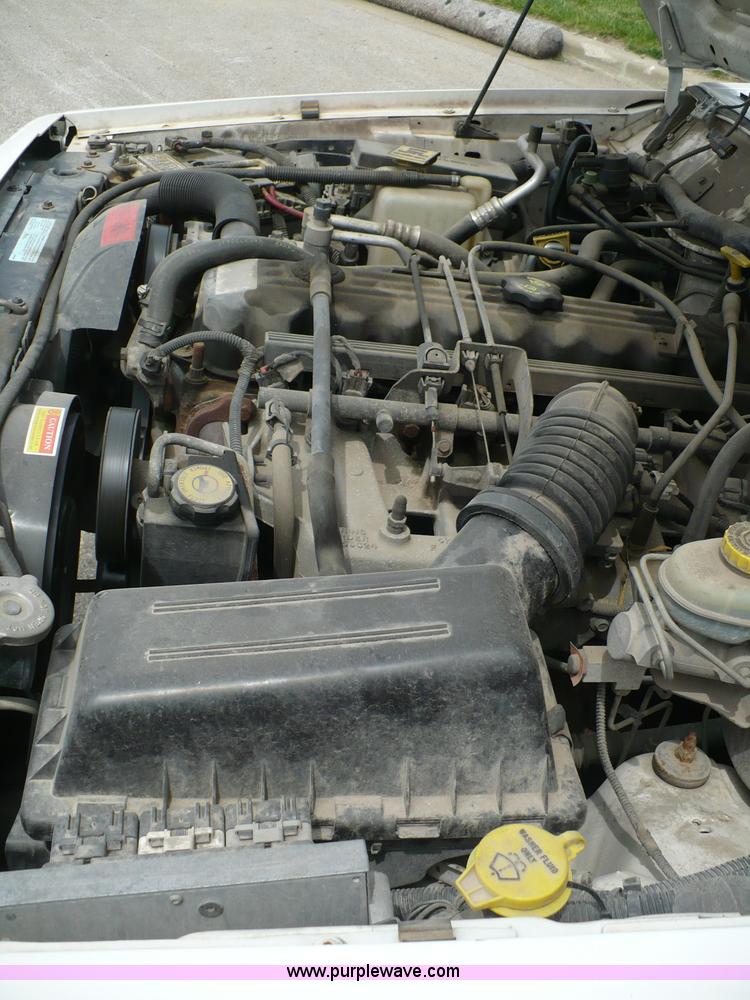 image for item 5961 1998 Jeep Cherokee Sport SUV