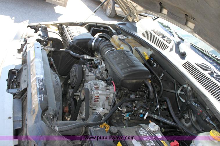 image for item 6437 2003 Jeep Liberty Sport SUV