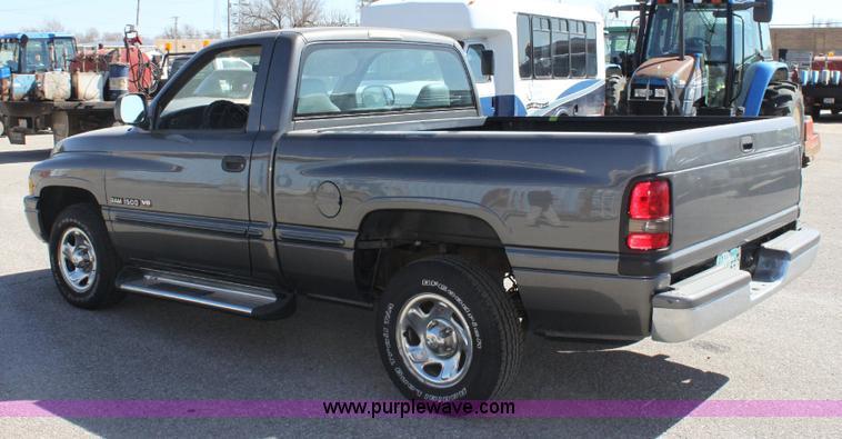 image for item 6438 1998 Dodge Ram 1500 pickup truck