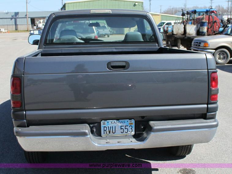 image for item 6438 1998 Dodge Ram 1500 pickup truck