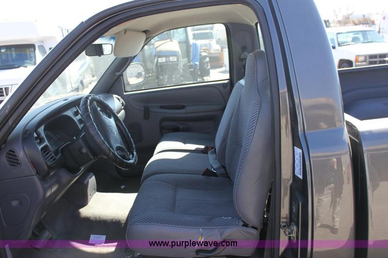 image for item 6438 1998 Dodge Ram 1500 pickup truck