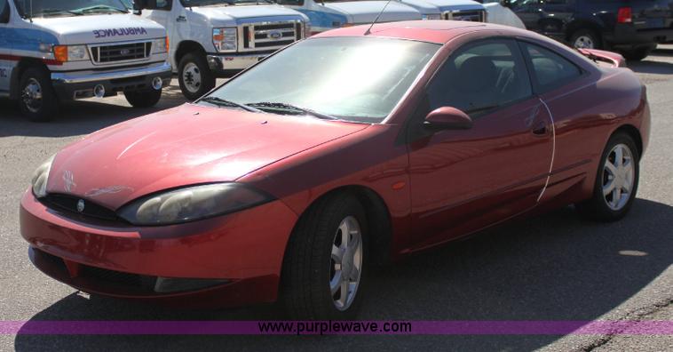 image for item 6439 1999 Mercury Cougar