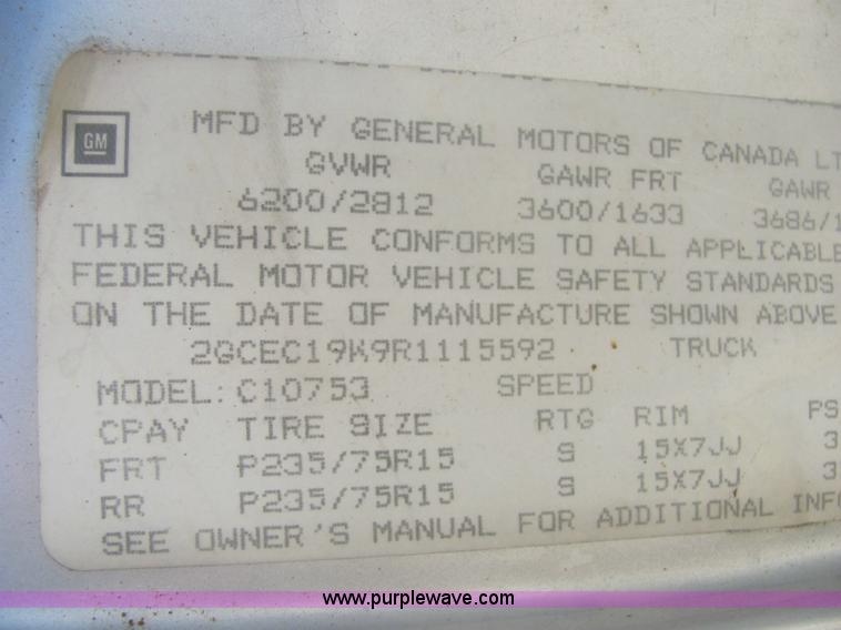 image for item 6950 1994 Chevrolet Silverado C1500 extended cab pickup truck