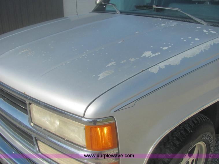 image for item 6950 1994 Chevrolet Silverado C1500 extended cab pickup truck