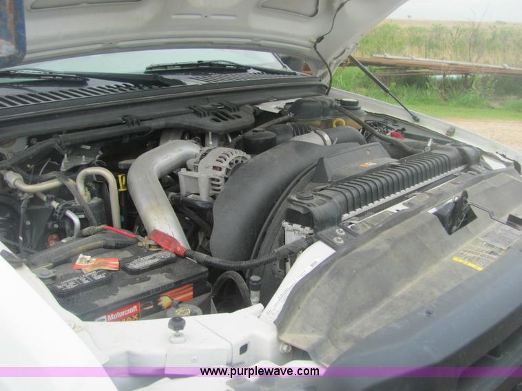 image for item 6954 2006 Ford F350 XL Super Duty pickup truck