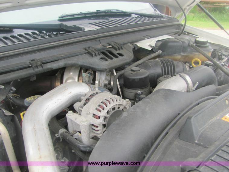 image for item 6954 2006 Ford F350 XL Super Duty pickup truck