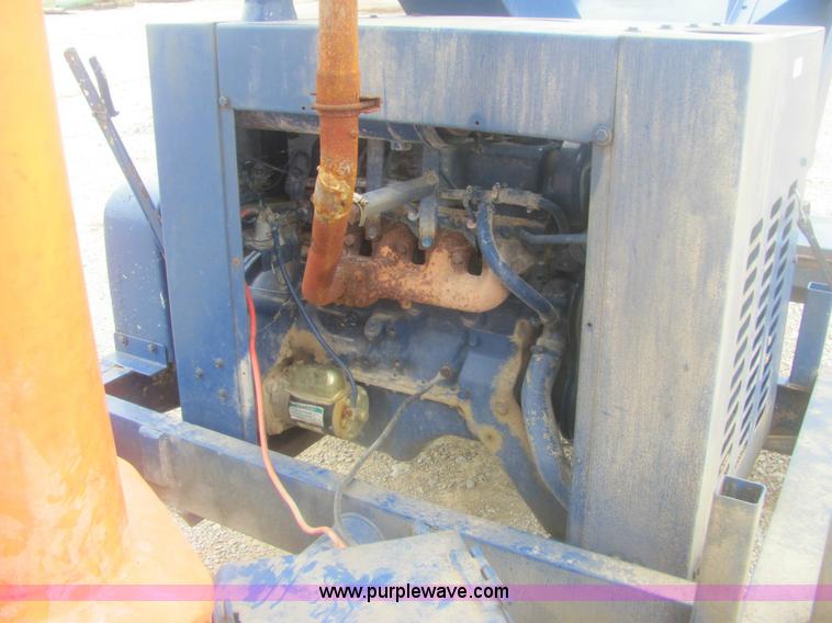 image for item 6957 1984 Morbark chipper