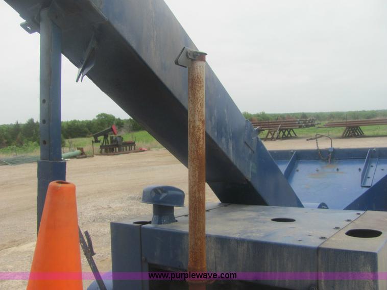 image for item 6957 1984 Morbark chipper