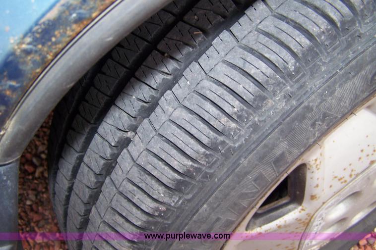 image for item 7000 1988 Pontiac Grand Prix