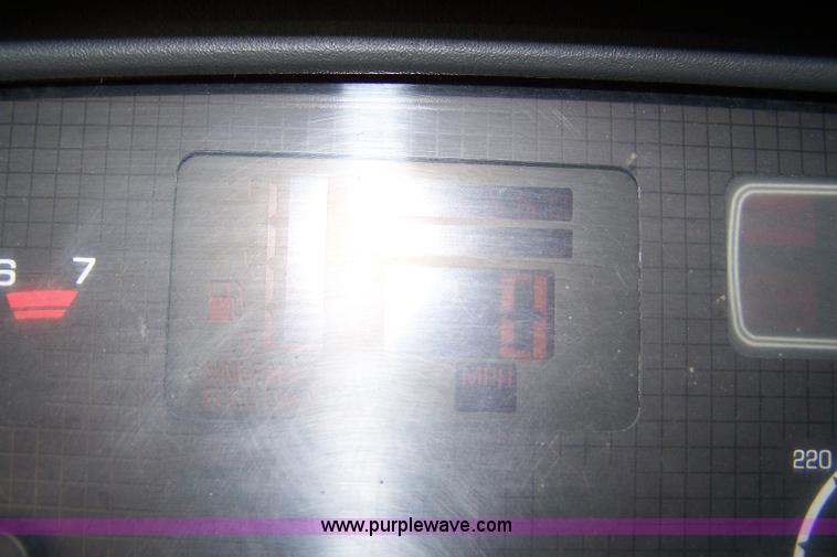 image for item 7000 1988 Pontiac Grand Prix